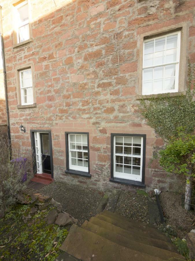 The Gallery Flat, 4 Tannage Brae キリミュア エクステリア 写真